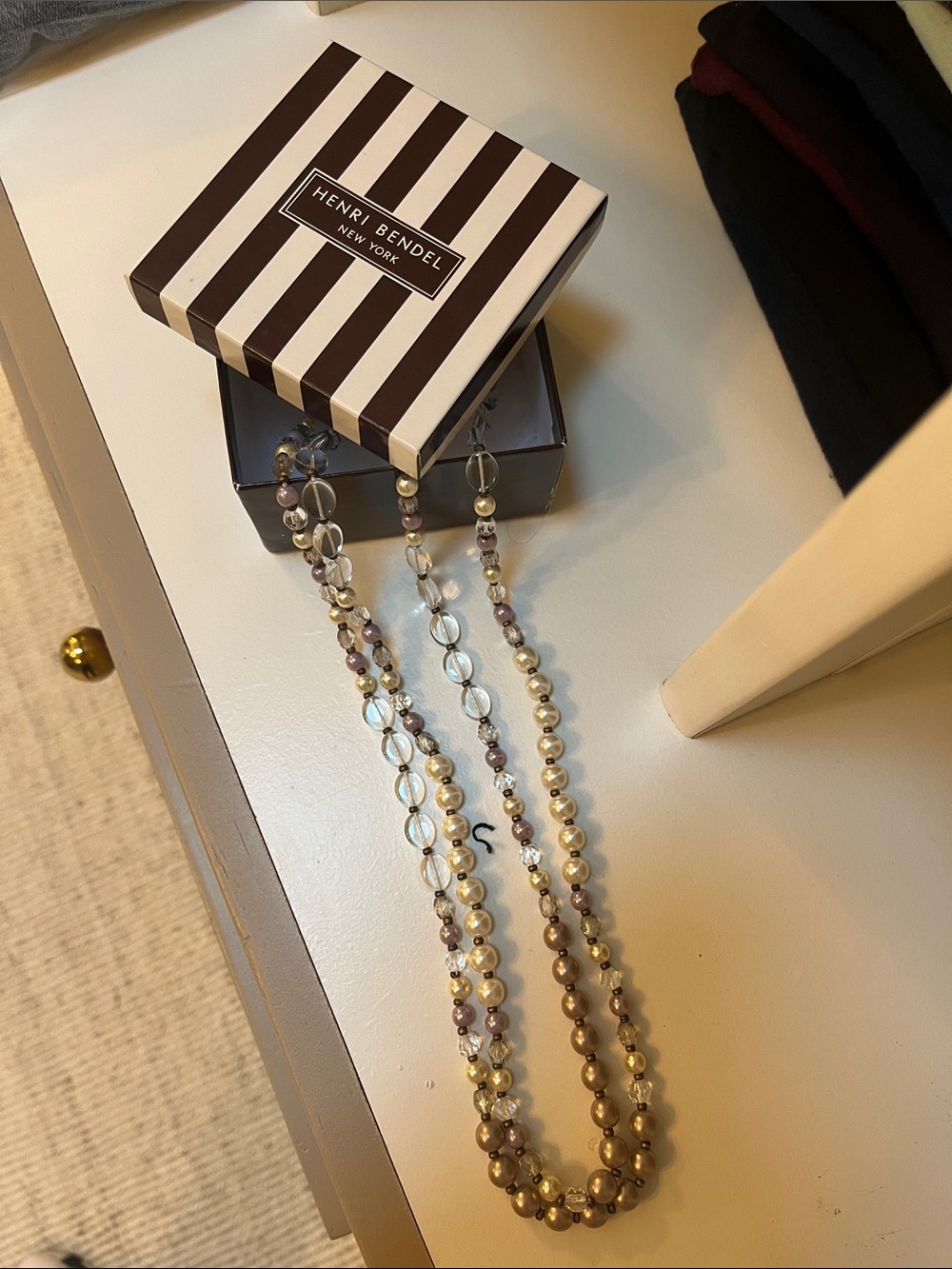 henri bendel socialite Pearl, Clear Glass & Lavender Bead Necklace - Picture 6 of 6